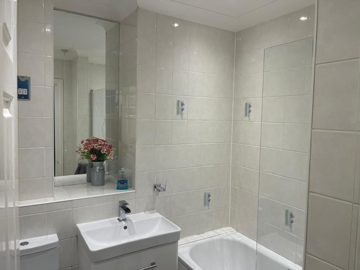 Stylish 2 Bed Penthouse In Trendy Pontcanna Κάρντιφ Εξωτερικό φωτογραφία